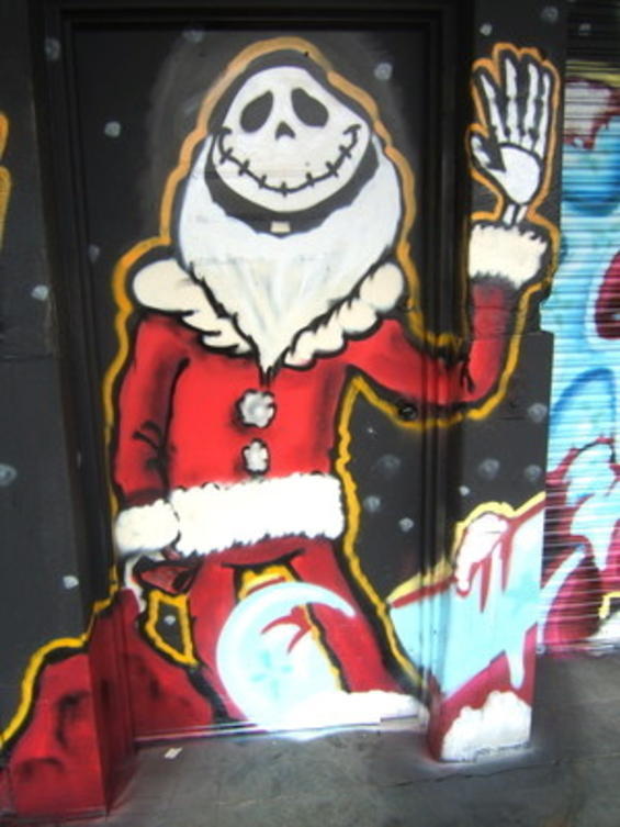Jack-Skellington-as-Santa-Claus-Graffiti-Art