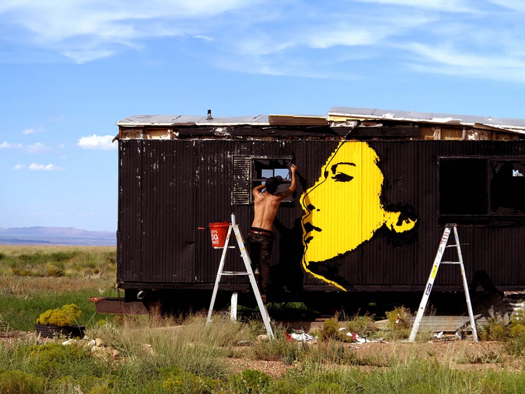 010_Arizona_Navajo_Nation_USA_Mazatl_Stinkfish_painted_desert_project_2015