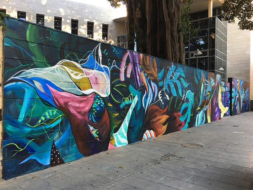 Julia Benz New Mural “Reflection” in Valencia