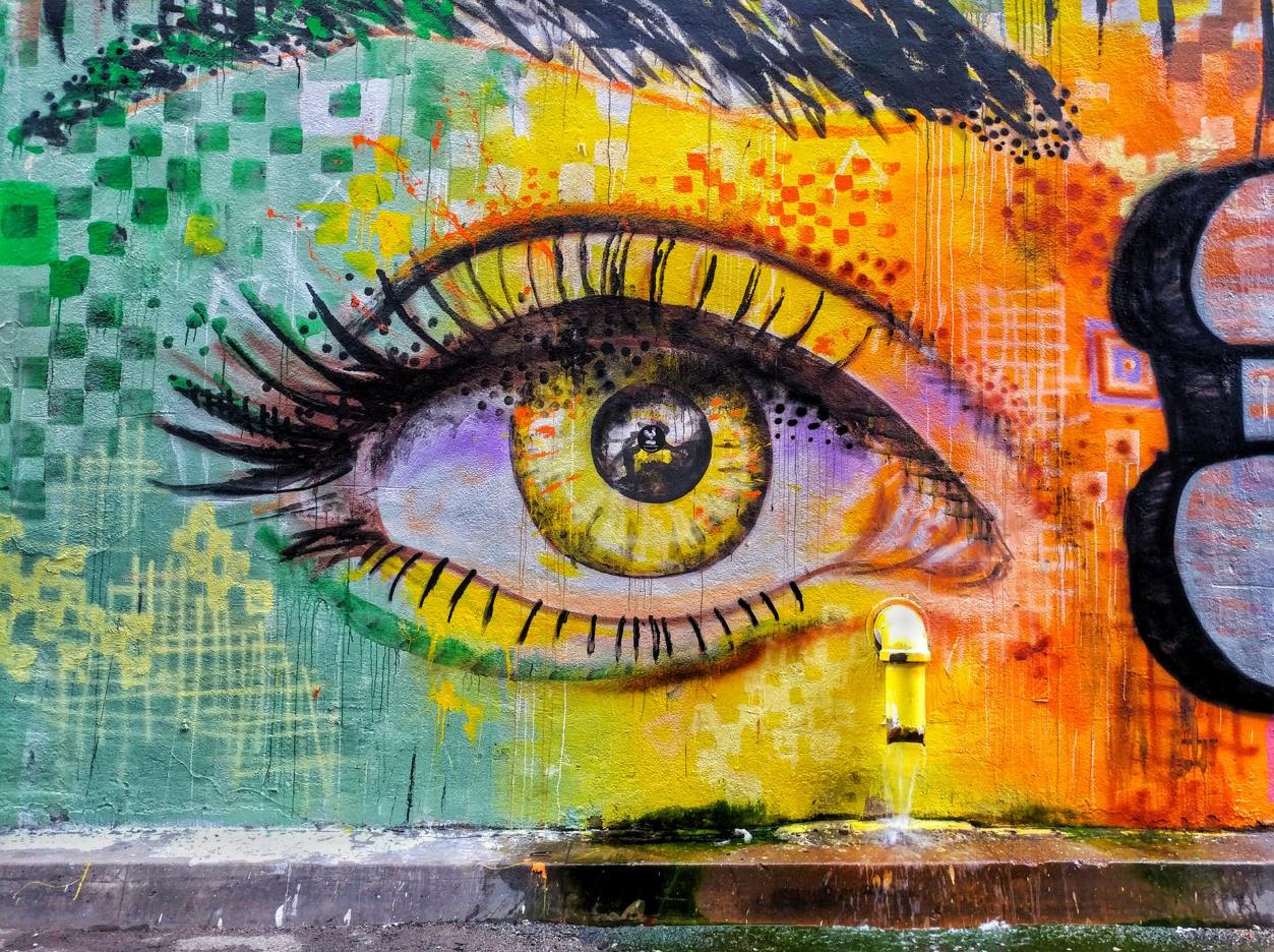 Глаз граффити
