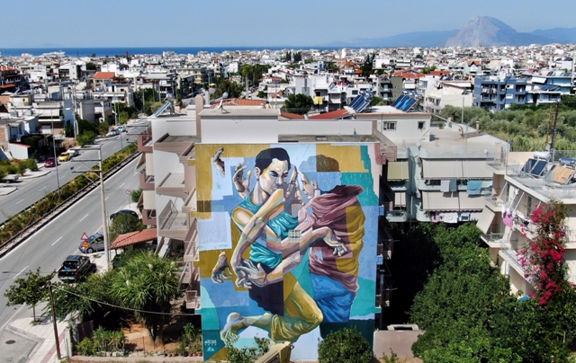 El Reina delivers 5th mural for ArtWalk in Patras